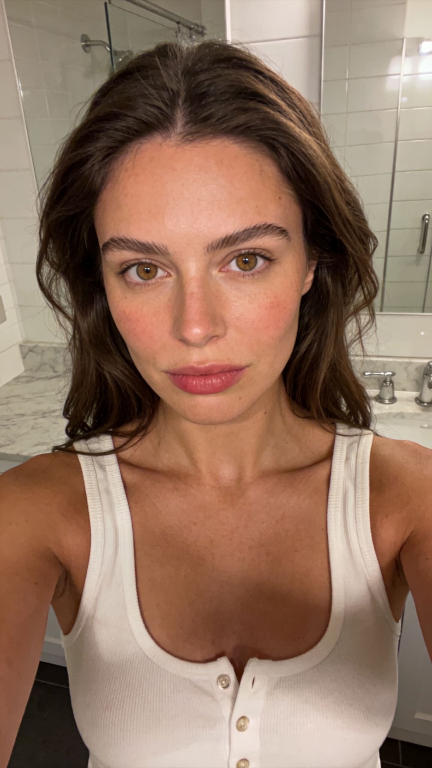 👤 AI influencer portrait