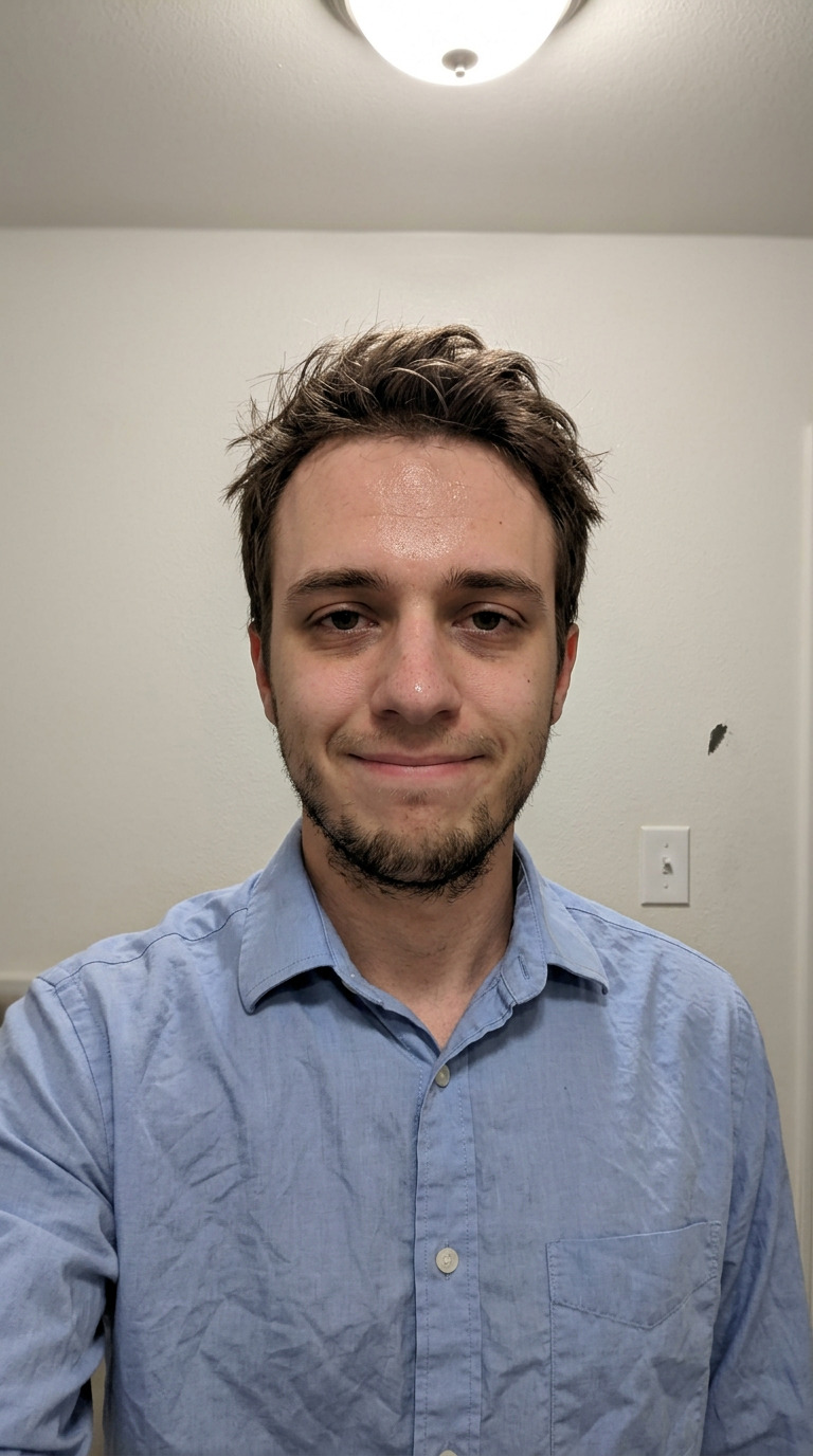 💼 Professional headshot